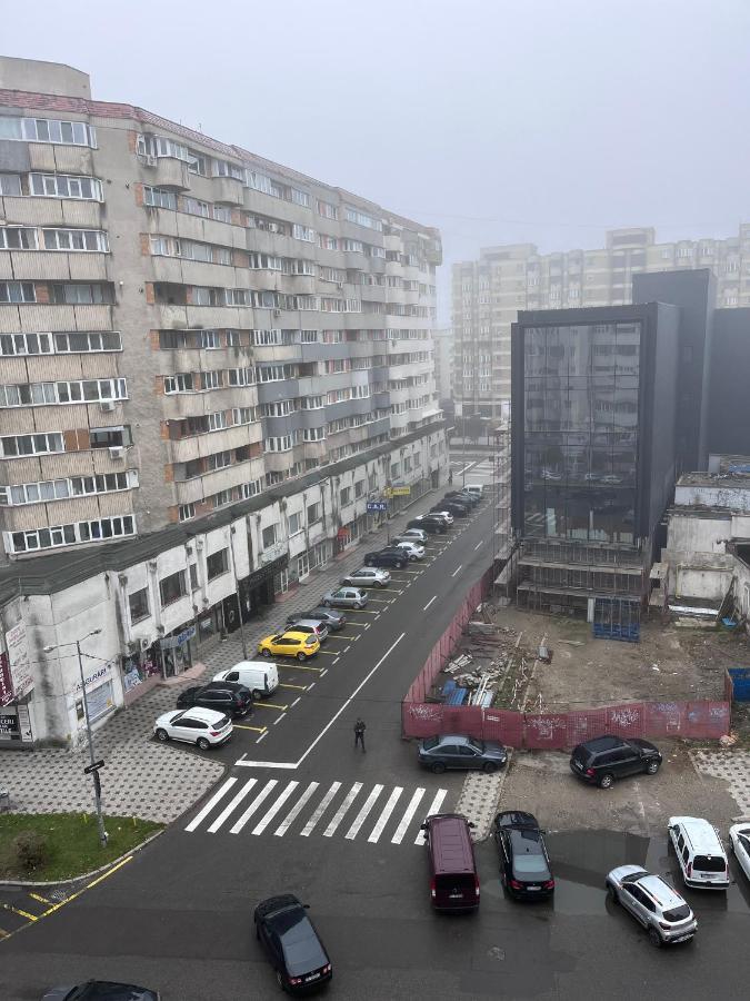 Apartament In Centrul Orasului Bacău Exterior photo